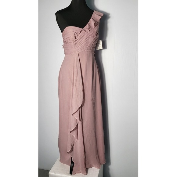 David's Bridal One Shoulder Chiffon Formal Dress with Cascading detail Size 2 - Picture 2 of 12